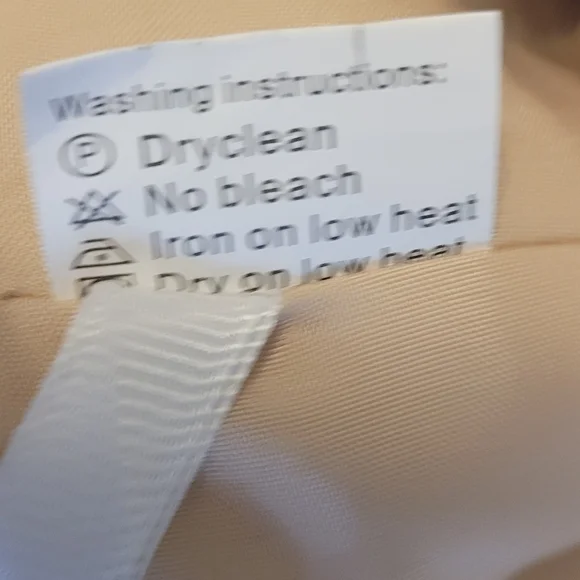 Elegant Cream Layered Tulle Evening Gown - Picture 16 of 16